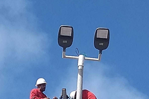 LED Street Light Project In Brazil Proxecto de farolas LED no Brasil